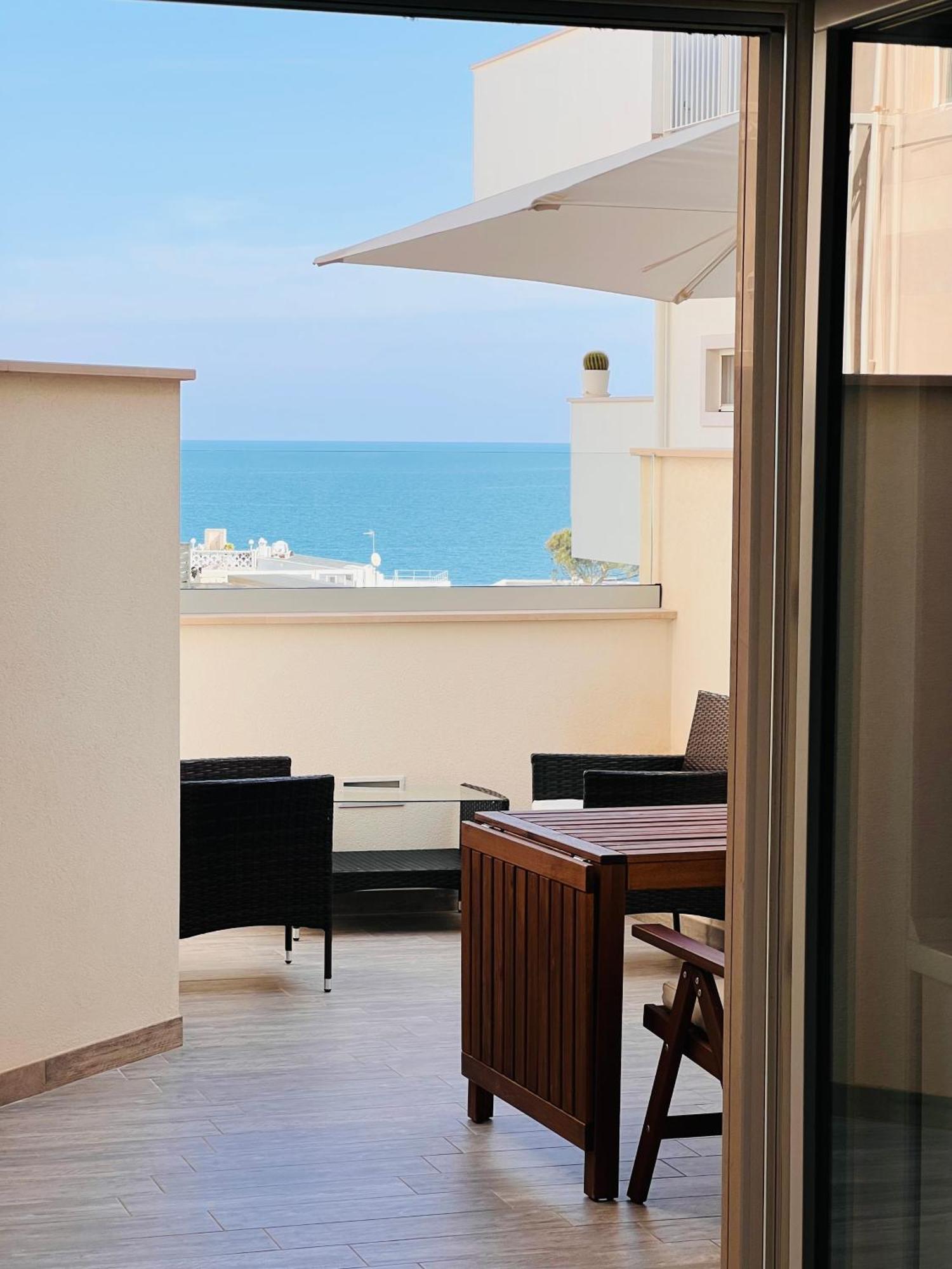 Orange Dream Hotel Polignano a Mare Luaran gambar