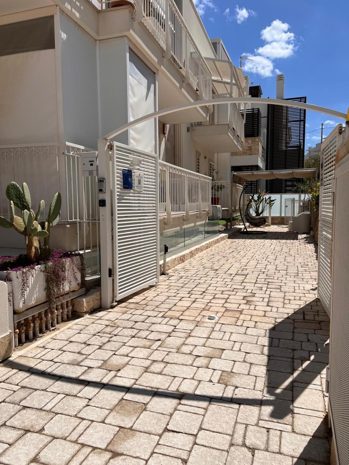Orange Dream Hotel Polignano a Mare Bilik gambar