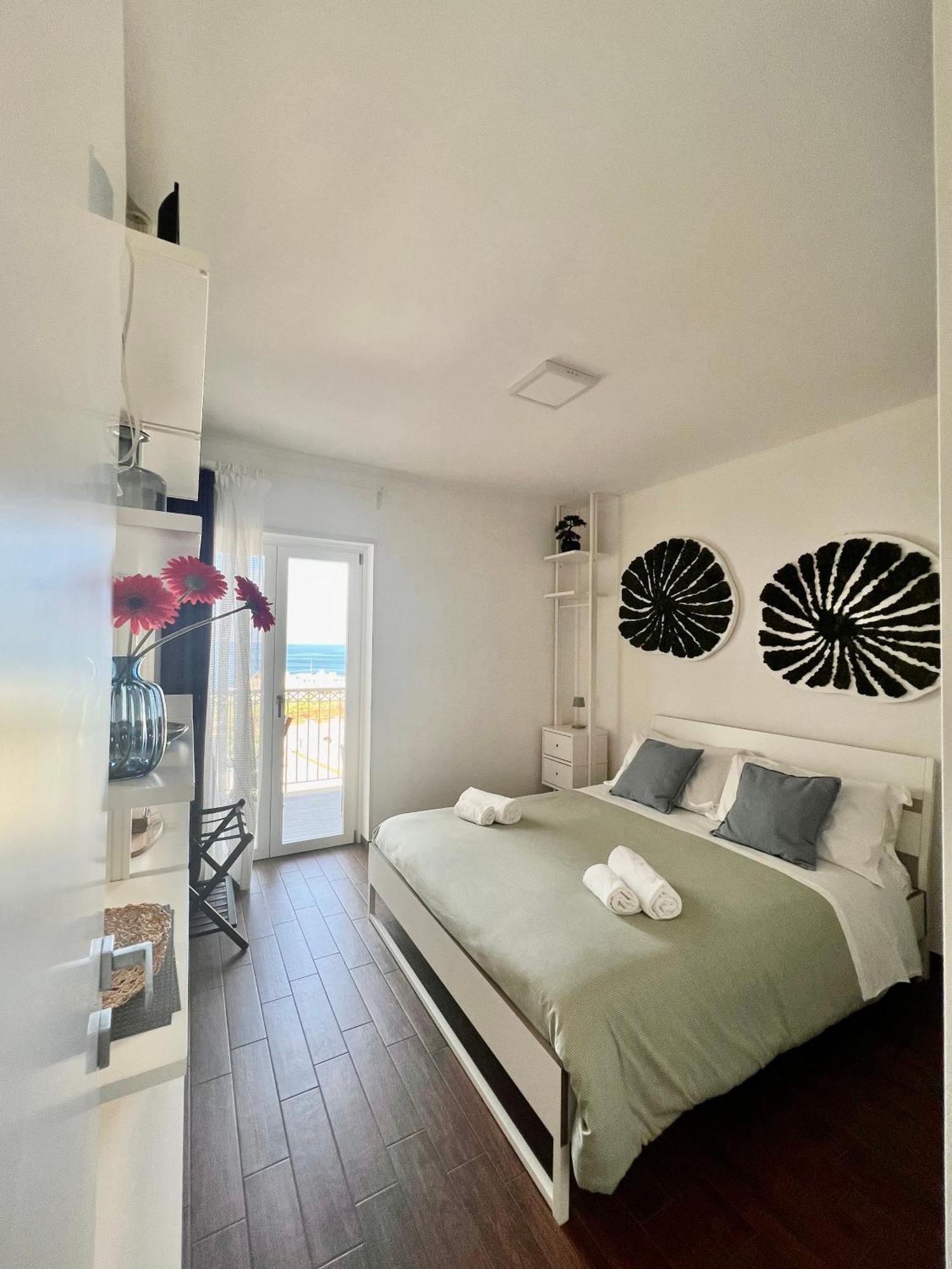 Orange Dream Hotel Polignano a Mare Bilik gambar