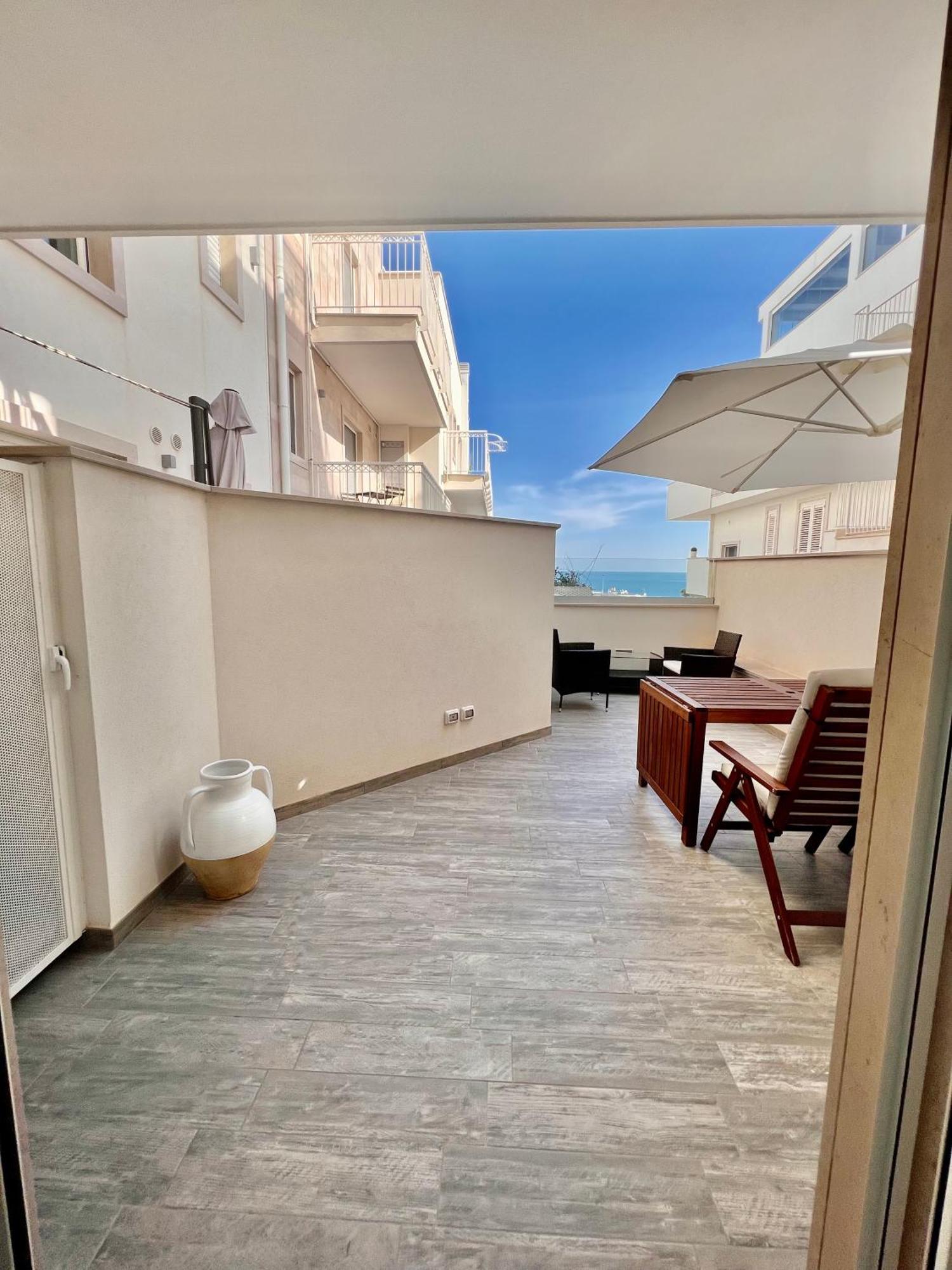 Orange Dream Hotel Polignano a Mare Bilik gambar